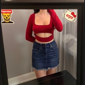 FOREVER 21 LONG SLEEVE CUT OUT CROPPED TOP